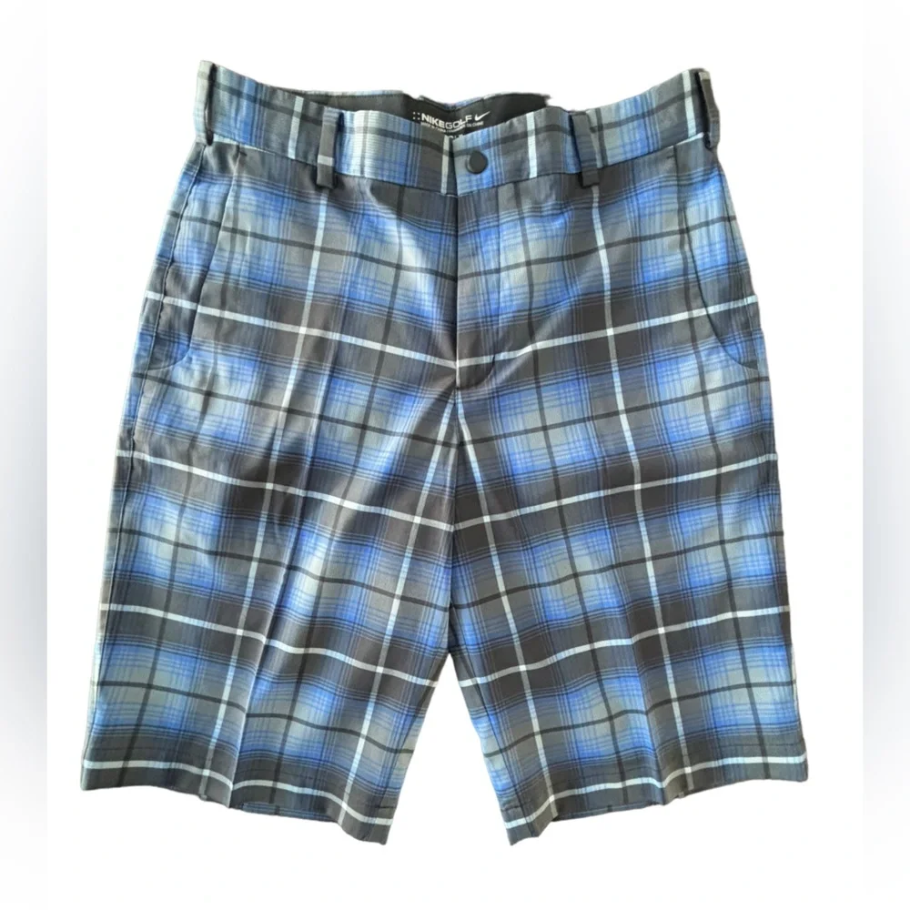 Nike-Golf shorts-30